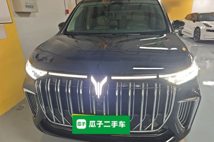 Used VOYAH Dream 2024 PHEV Ultra-Long Range Flagship Edition Front