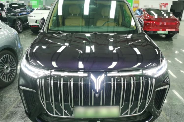Used VOYAH Dream 2024 PHEV Extended-Range Premium Edition Front