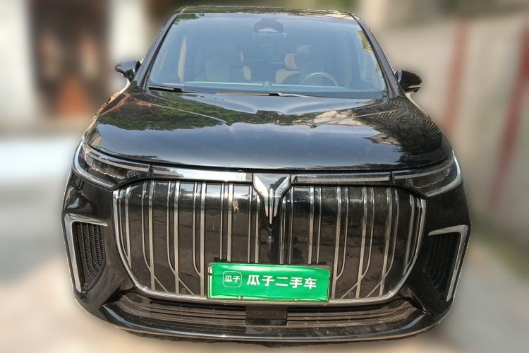 Used VOYAH Dream 2024 EV Long-Range Premium Edition Front