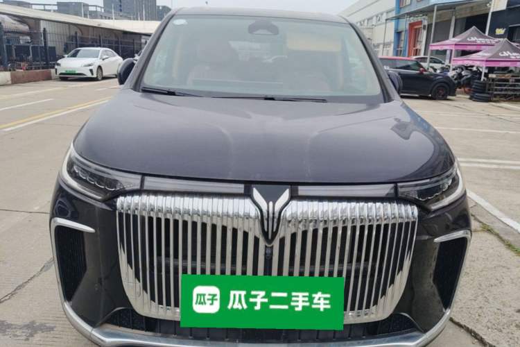 Used VOYAH Dream 2024 PHEV Ultra-Long Range Flagship Edition Front