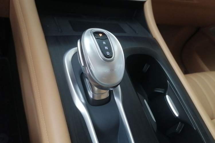 Used VOYAH Dream 2024 PHEV Ultra-Long Range Flagship Edition Gear Lever