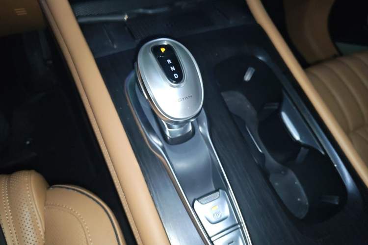 Used VOYAH Dream 2024 PHEV Ultra-Long Range Flagship Edition Gear Lever
