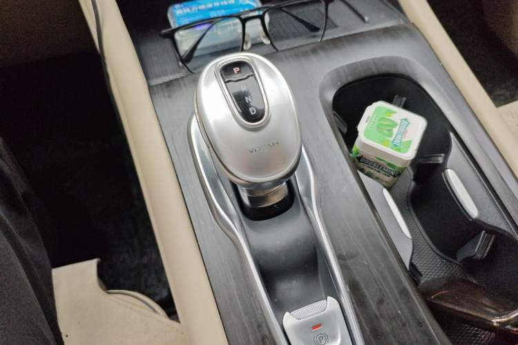Used VOYAH Dream 2024 PHEV Ultra-Long Range Flagship Edition Gear Lever
