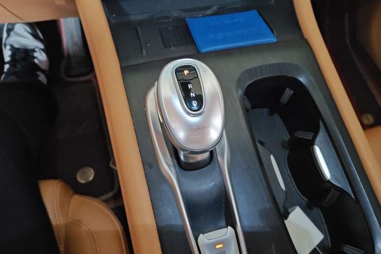 Used VOYAH Dream 2024 PHEV Extended-Range Premium Edition Gear Lever