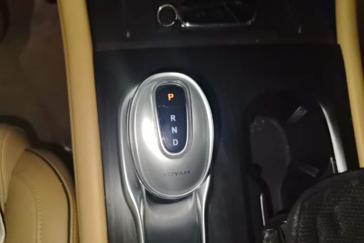 Used VOYAH Dream 2024 PHEV Ultra-Long Range Flagship Edition Gear Lever