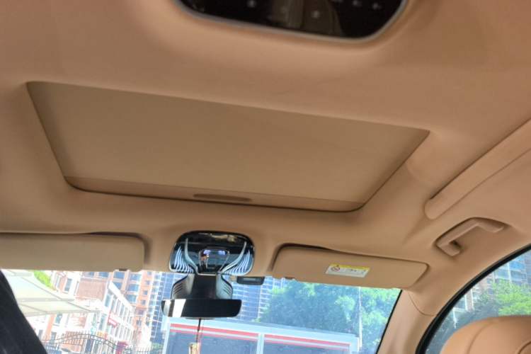 Used VOYAH Dream 2024 PHEV Extended-Range Premium Edition Headliner