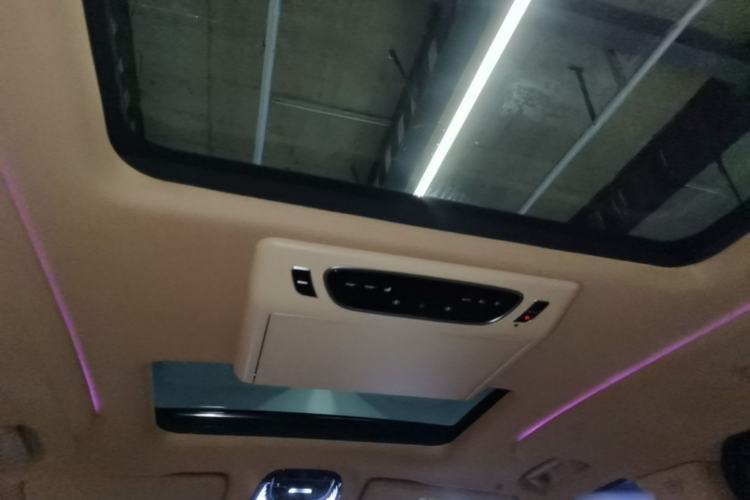 Used VOYAH Dream 2024 PHEV Extended-Range Premium Edition Headliner