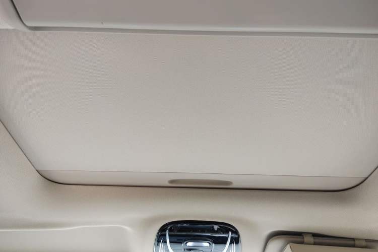 Used VOYAH Dream 2024 PHEV Extended-Range Premium Edition Headliner