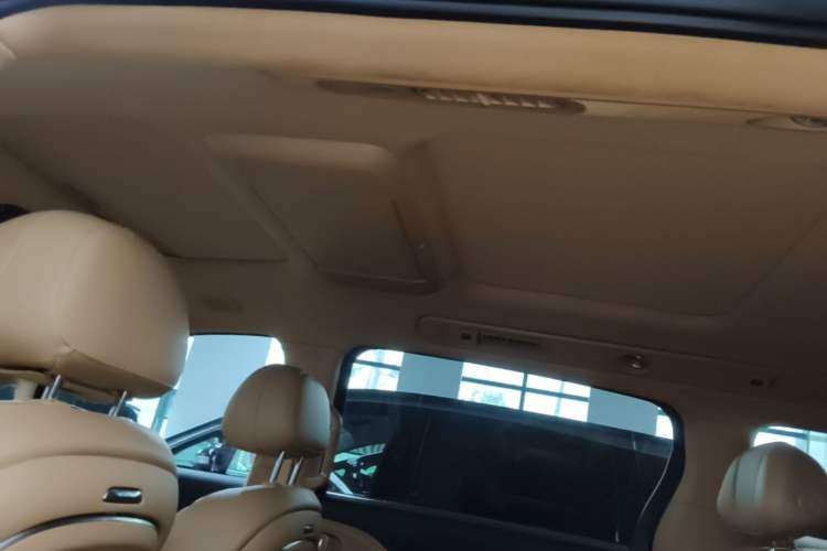 Used VOYAH Dream 2024 PHEV Ultra-Long Range Flagship Edition Headliner