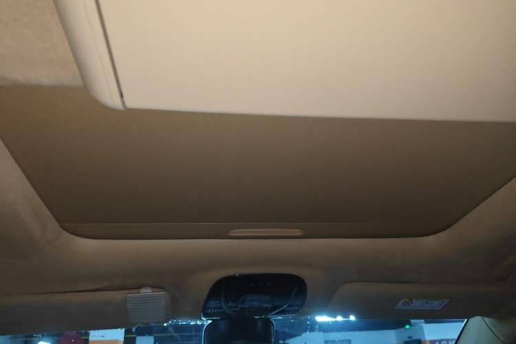 Used VOYAH Dream 2024 PHEV Ultra-Long Range Flagship Edition Headliner