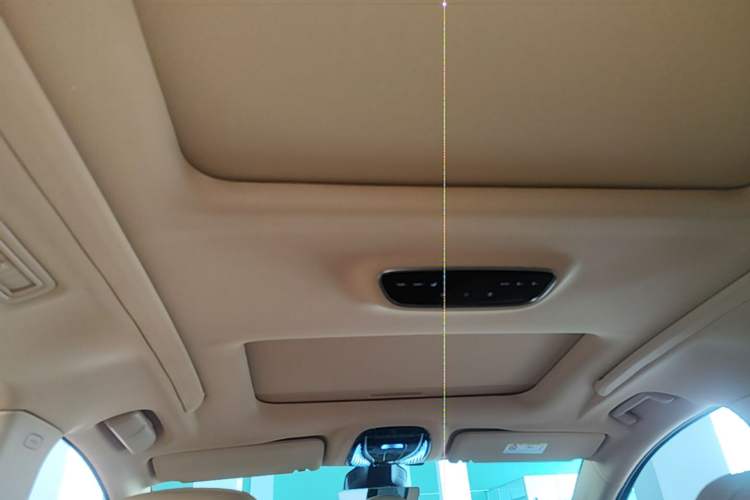 Used VOYAH Dream 2024 PHEV Extended-Range Premium Edition Headliner
