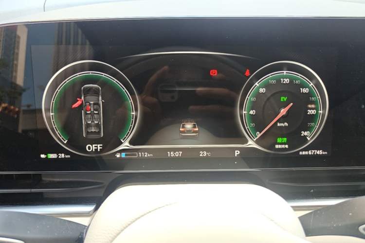 Used VOYAH Dream 2024 PHEV Extended-Range Premium Edition Instrument Cluster