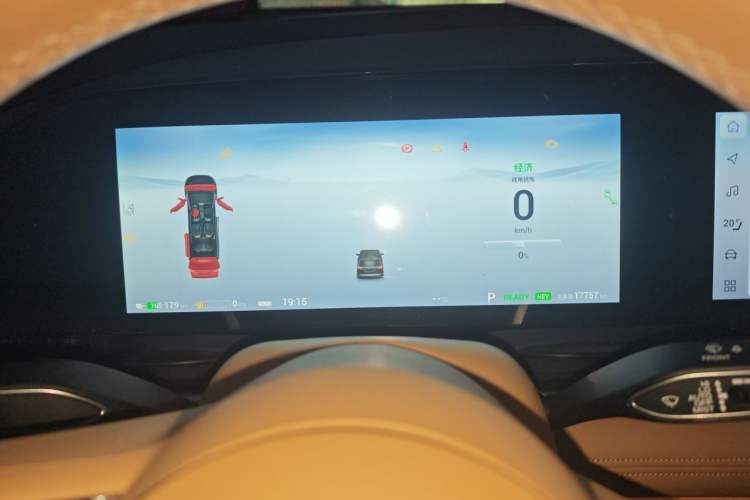 Used VOYAH Dream 2024 PHEV Extended-Range Premium Edition Instrument Cluster