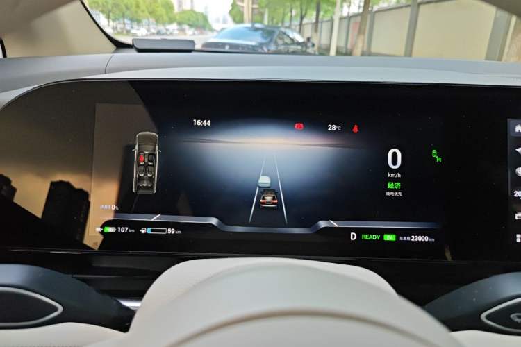 Used VOYAH Dream 2024 PHEV Extended-Range Premium Edition Instrument Cluster