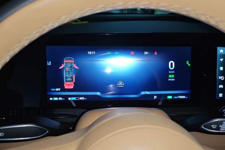 Used VOYAH Dream 2024 PHEV Extended-Range Premium Edition Instrument Cluster
