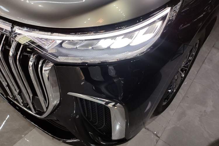 Used VOYAH Dream 2024 PHEV Ultra-Long Range Flagship Edition Left Front Headlight