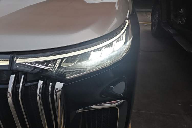 Used VOYAH Dream 2024 PHEV Extended-Range Premium Edition Left Front Headlight