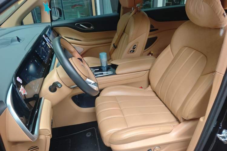 Used VOYAH Dream 2024 PHEV Extended-Range Premium Edition Left Front Seat