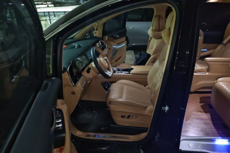 Used VOYAH Dream 2024 PHEV Ultra-Long Range Flagship Edition Left Front Seat