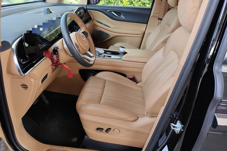 Used VOYAH Dream 2024 PHEV Extended-Range Premium Edition Left Front Seat