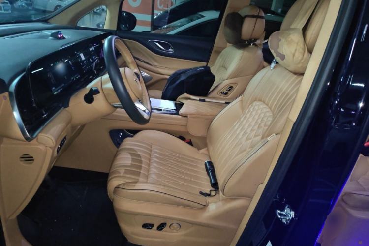 Used VOYAH Dream 2024 PHEV Ultra-Long Range Flagship Edition Left Front Seat