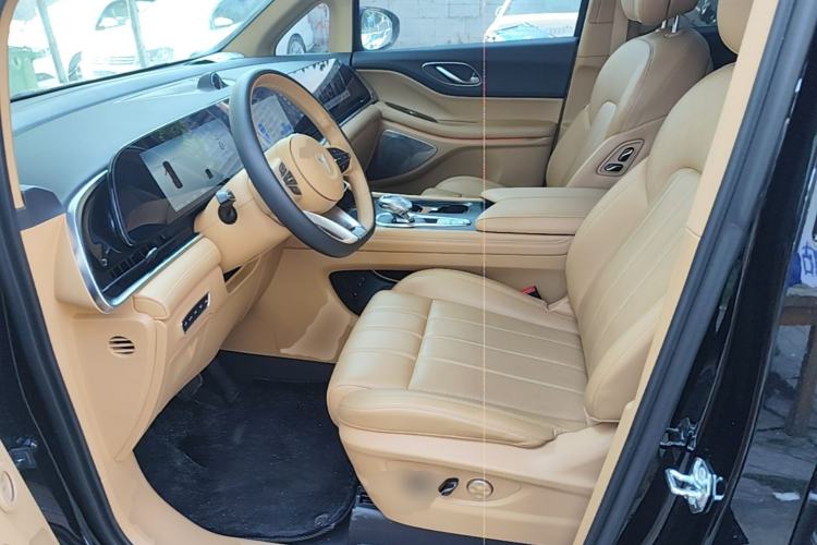 Used VOYAH Dream 2024 PHEV Extended-Range Premium Edition Left Front Seat