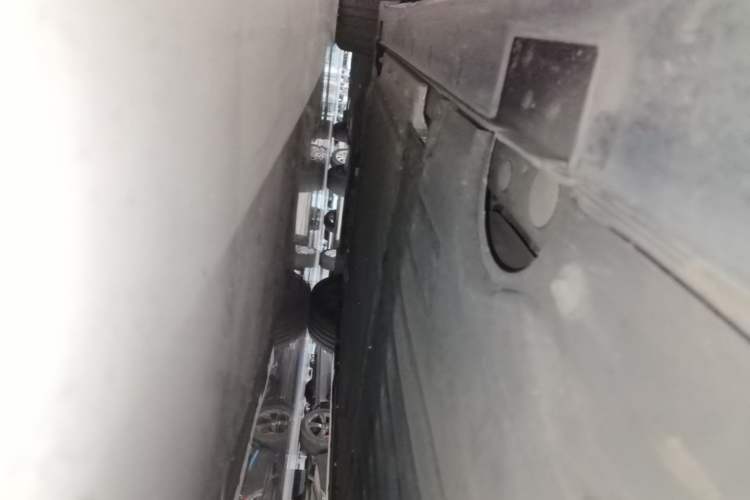 Used VOYAH Dream 2024 PHEV Extended-Range Premium Edition Left Side Sill