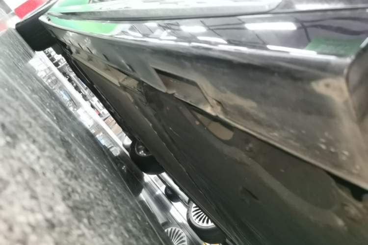 Used VOYAH Dream 2024 PHEV Extended-Range Premium Edition Left Side Sill