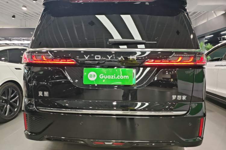 Used VOYAH Dream 2024 PHEV Extended-Range Premium Edition Rear