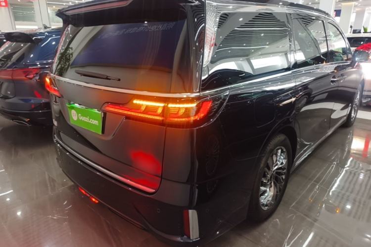 Used VOYAH Dream 2024 PHEV Ultra-Long Range Flagship Edition Rear