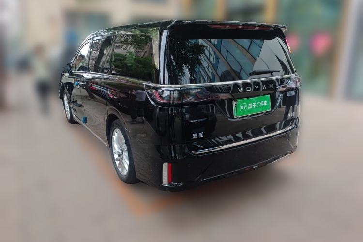 Used VOYAH Dream 2024 PHEV Extended-Range Premium Edition Rear Left 45 Deg