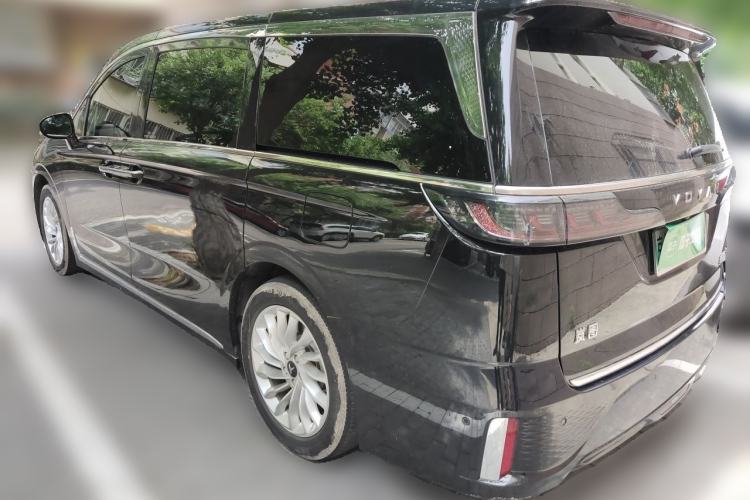 Used VOYAH Dream 2024 PHEV Extended-Range Premium Edition Rear Left 45 Deg