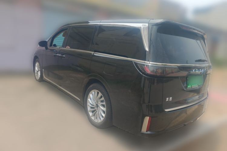 Used VOYAH Dream 2024 PHEV Extended-Range Premium Edition Rear Left 45 Deg