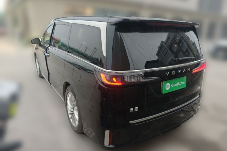 Used VOYAH Dream 2024 PHEV Extended-Range Premium Edition Rear Left 45 Deg