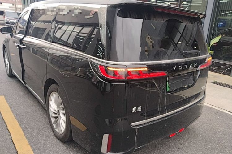 Used VOYAH Dream 2024 PHEV Extended-Range Premium Edition Rear Left 45 Deg