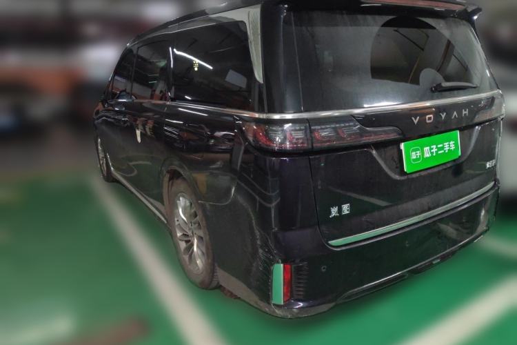 Used VOYAH Dream 2024 PHEV Ultra-Long Range Flagship Edition Rear Left 45 Deg