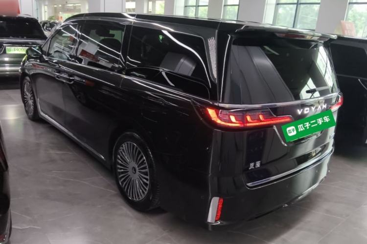 Used VOYAH Dream 2024 PHEV Ultra-Long Range Flagship Edition Rear Left 45 Deg
