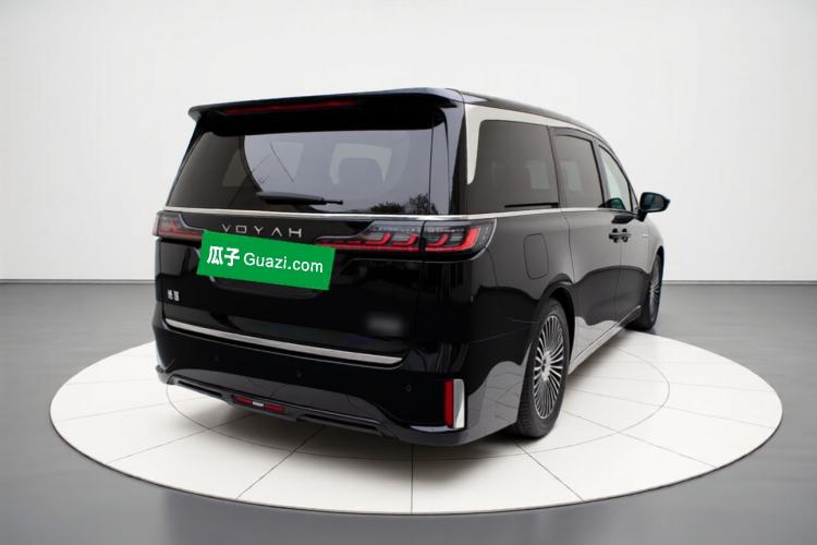Used VOYAH Dream 2024 PHEV Ultra-Long Range Flagship Edition Rear Right 45 Deg
