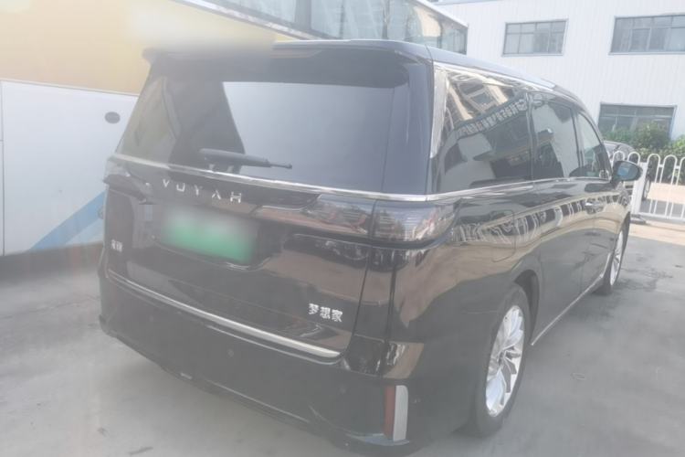 Used VOYAH Dream 2024 PHEV Extended-Range Premium Edition Rear Right 45 Deg