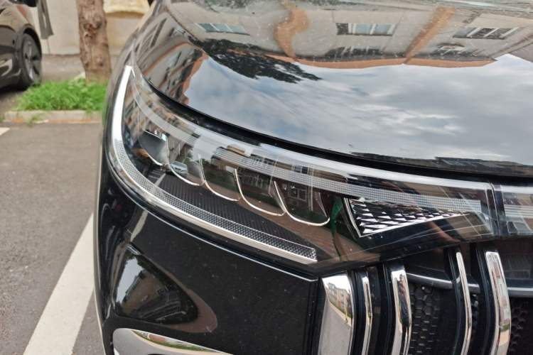 Used VOYAH Dream 2024 PHEV Ultra-Long Range Flagship Edition Right Front Headlight