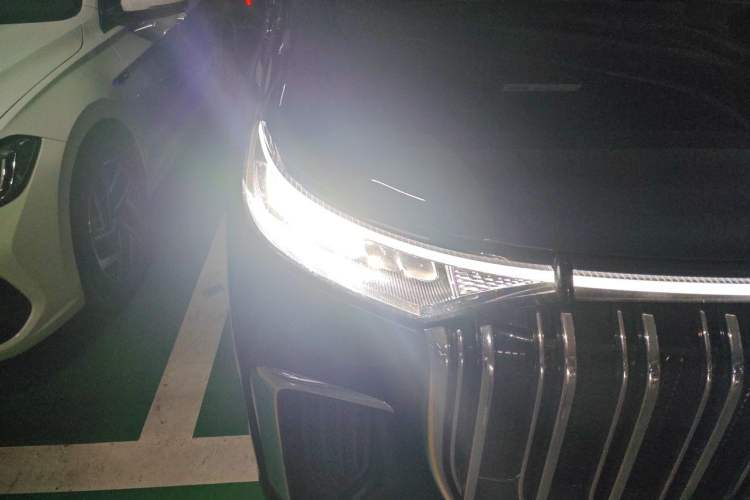 Used VOYAH Dream 2024 PHEV Ultra-Long Range Flagship Edition Right Front Headlight