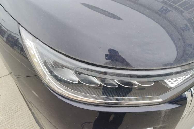 Used VOYAH Dream 2024 PHEV Ultra-Long Range Flagship Edition Right Front Headlight