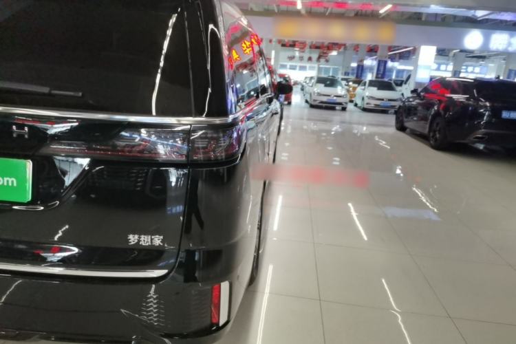 Used VOYAH Dream 2024 PHEV Extended-Range Premium Edition Right Rear Taillight