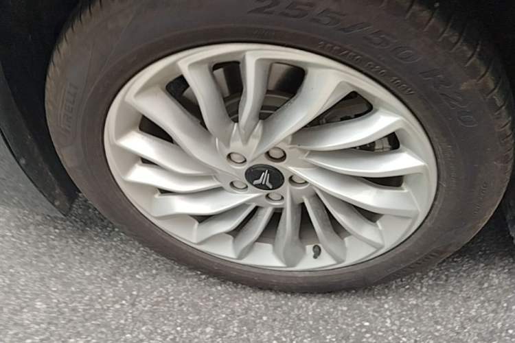 Used VOYAH Dream 2024 PHEV Extended-Range Premium Edition Right Rear Wheel Hub