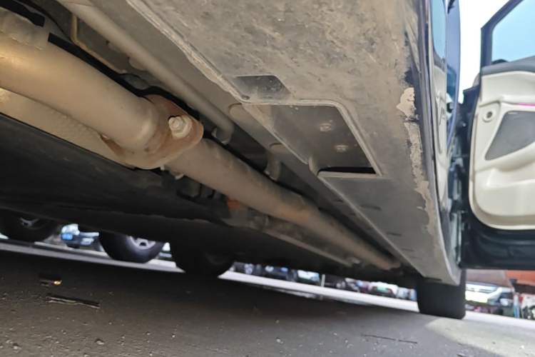 Used VOYAH Dream 2024 PHEV Extended-Range Premium Edition Right Side Sill