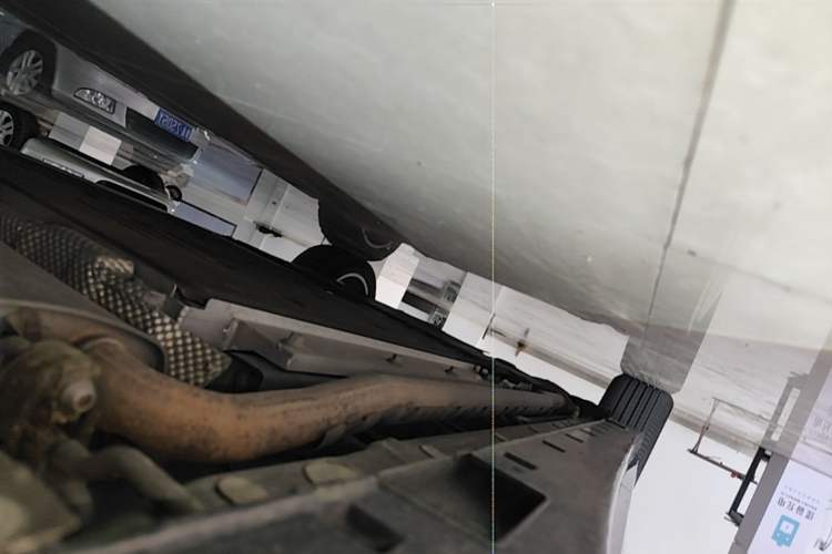 Used VOYAH Dream 2024 PHEV Extended-Range Premium Edition Right Side Sill