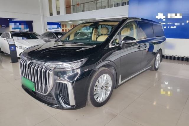 Ojetý VOYAH Dream 2024 PHEV Extended-Range Premium Edition