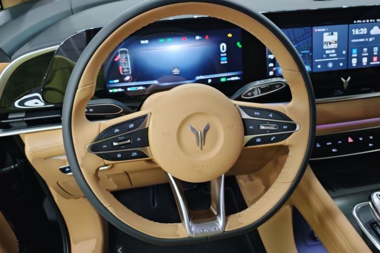 Used VOYAH Dream 2024 PHEV Extended-Range Premium Edition Steering Wheel