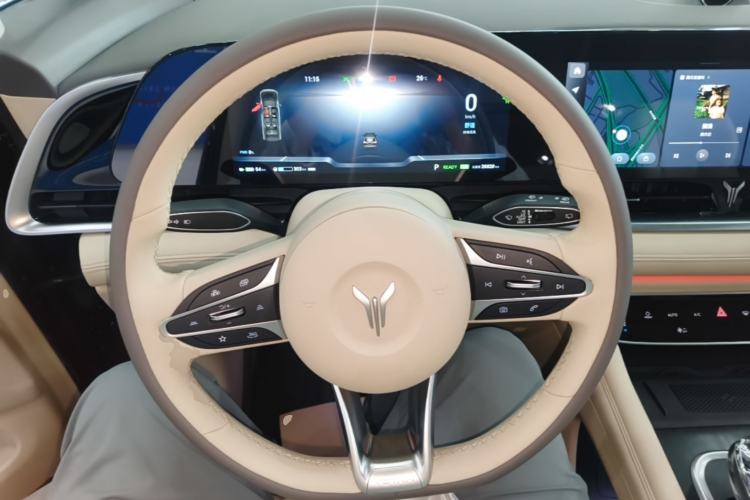 Used VOYAH Dream 2024 PHEV Ultra-Long Range Flagship Edition Steering Wheel