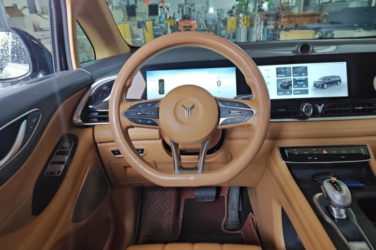 Used VOYAH Dream 2024 PHEV Extended-Range Premium Edition Steering Wheel